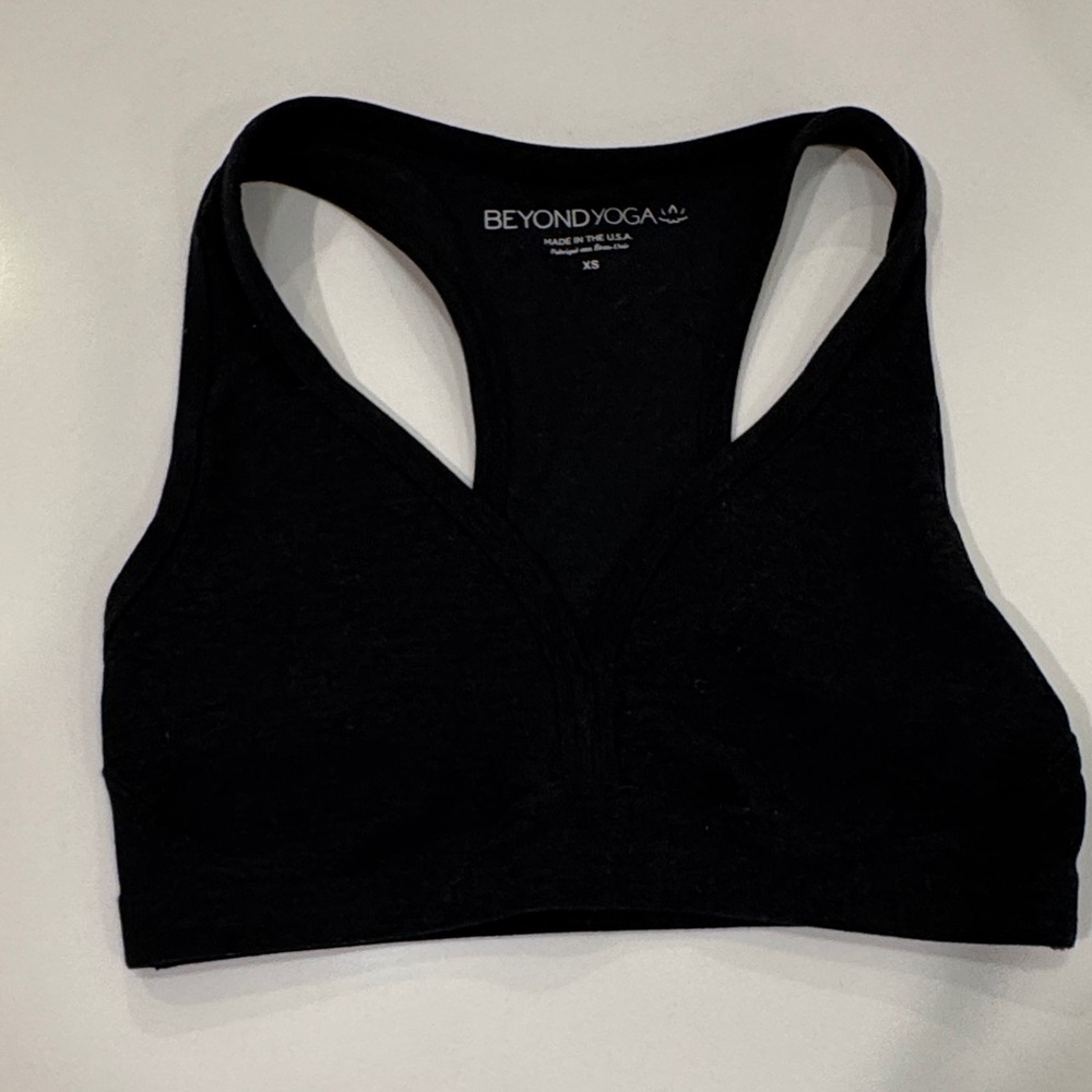 Beyond Yoga Classic Black Sports Bra XS